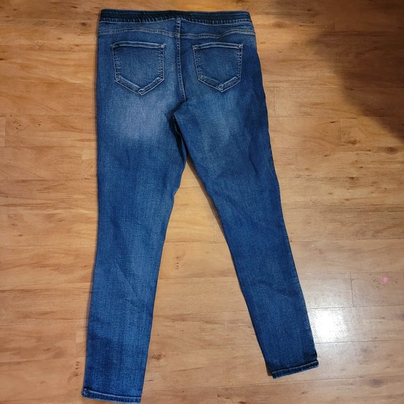 Jegging Jeans by Maurices™ Pull On Jeggings Size 14 - Picture 7 of 16